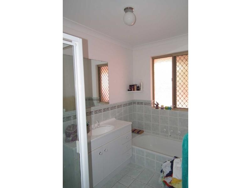 3/4-6 Neon Close, Parkwood WA 6147