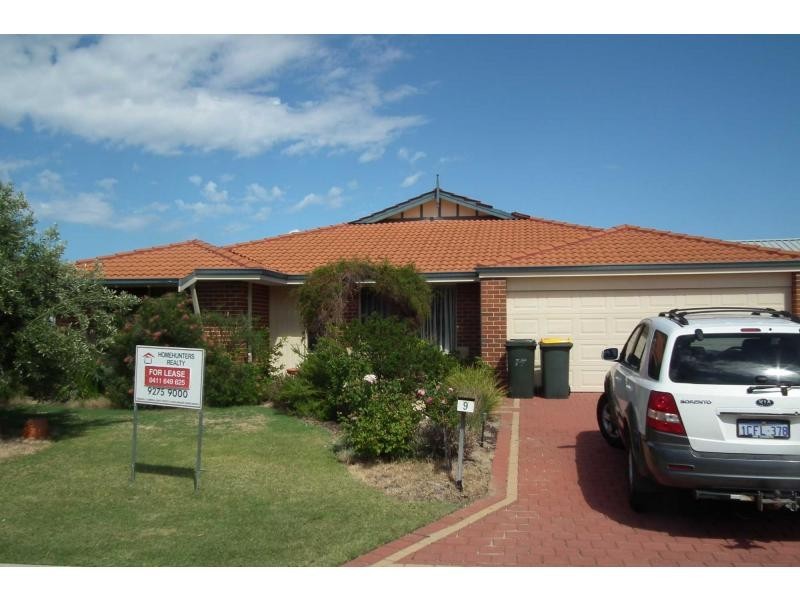 9 Gentle Circle, South Guildford WA 6055
