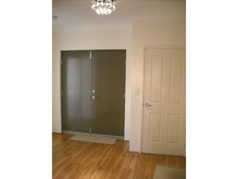 50 Tissington Drive, Darch WA 6065