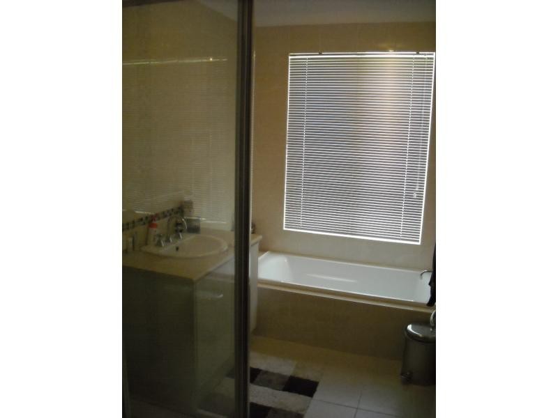 50 Tissington Drive, Darch WA 6065