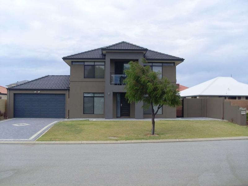 93 Baloo Crescent, Wannanup WA 6210