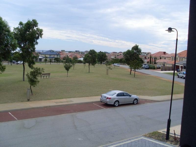 93 Baloo Crescent, Wannanup WA 6210