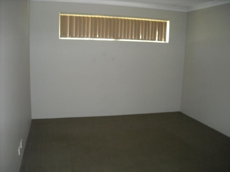 4A Cass Boulevard, Darch WA 6065