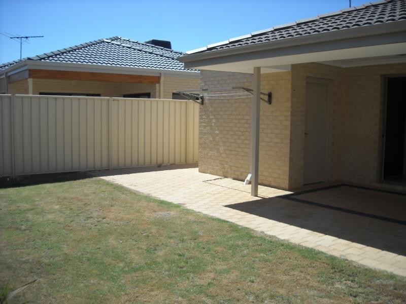 4A Cass Boulevard, Darch WA 6065