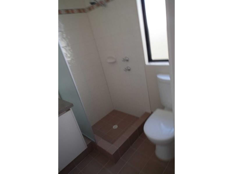 1/4 Playden Way, Balga WA 6061