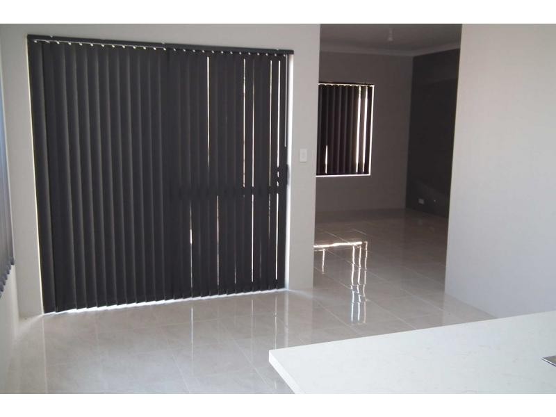 3/44 Russell Road, Madeley WA 6065