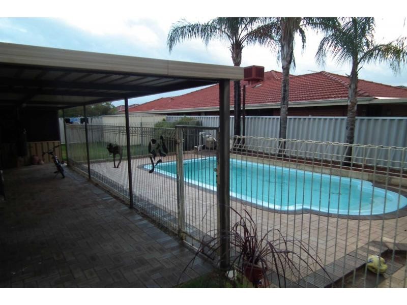 102 Waterhall Road, South Guildford WA 6055