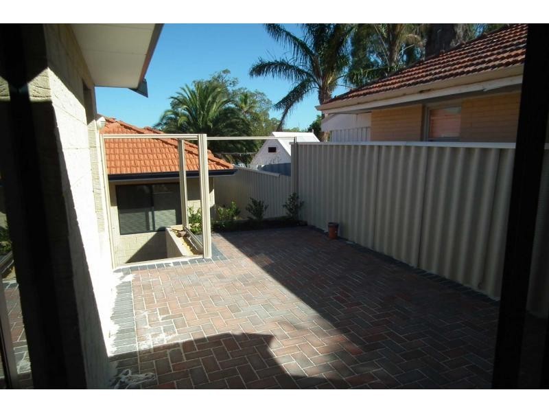 25b Mentone Road, Balga WA 6061