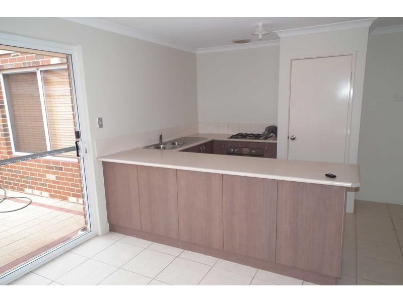 2/36 Elvire Street, Midland WA 6056
