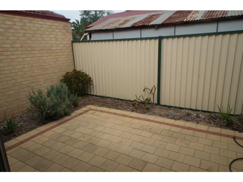 2/36 Elvire Street, Midland WA 6056