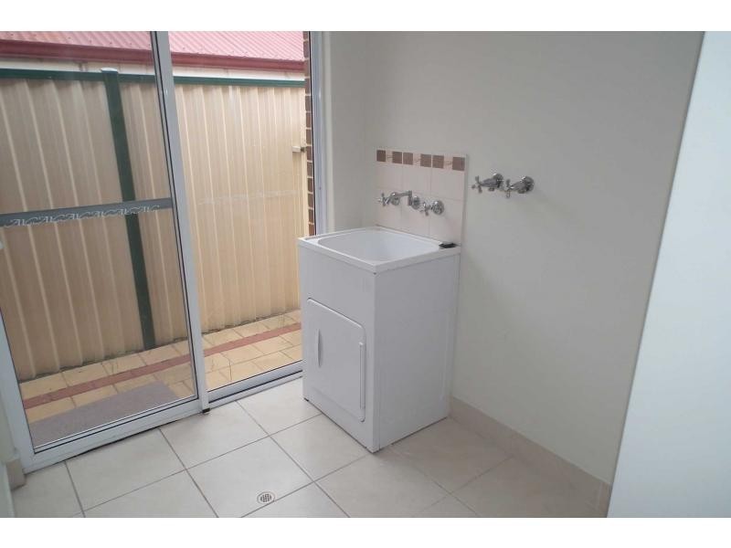 2/36 Elvire Street, Midland WA 6056