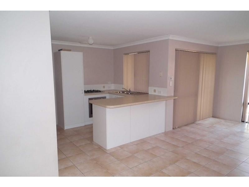 4/36 Loton Avenue, Midland WA 6056