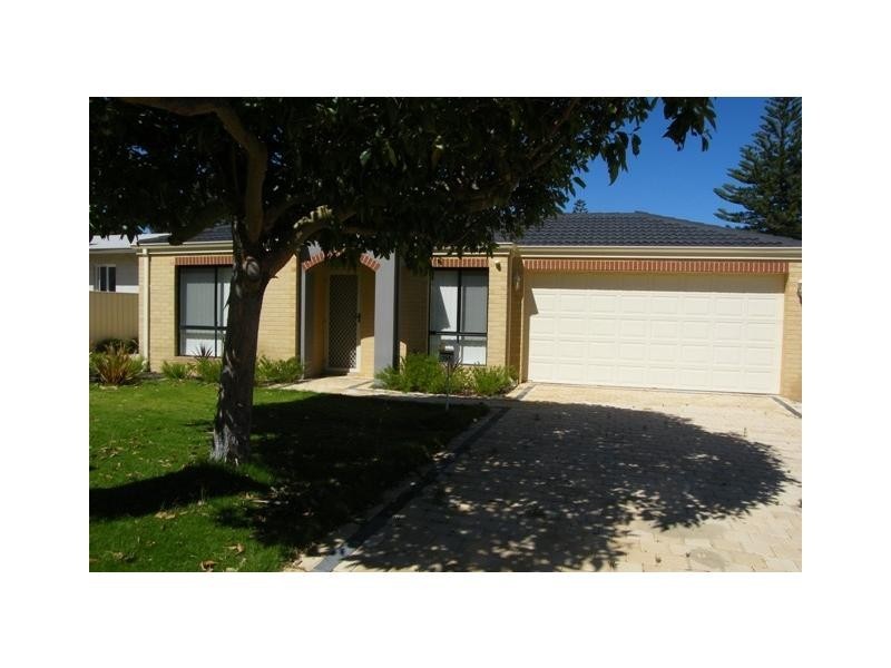 35a Winchelsea Road, Nollamara WA 6061