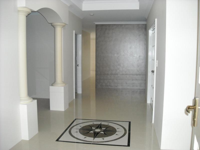 8 Bittern Way, Beechboro WA 6063