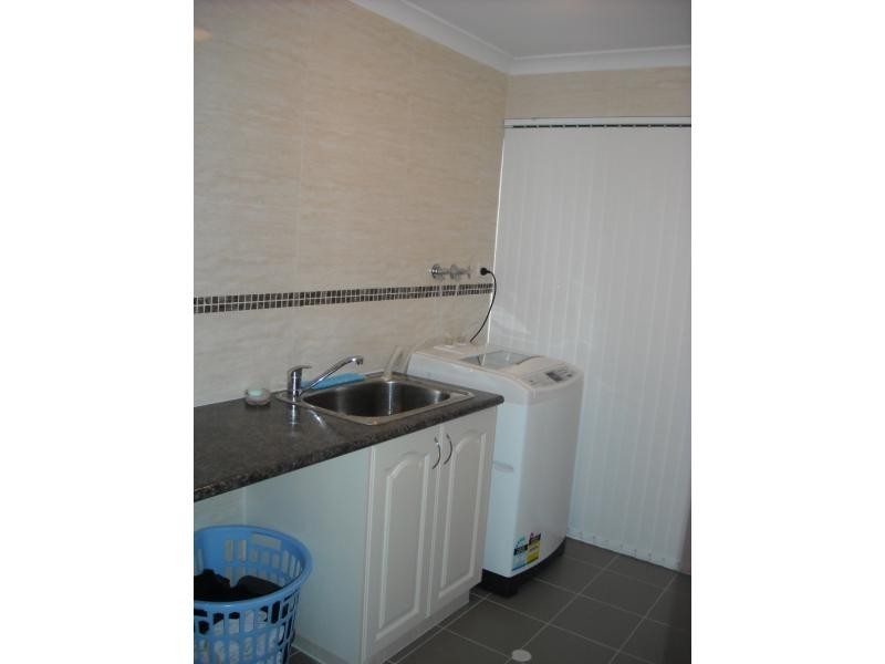 8 Bittern Way, Beechboro WA 6063