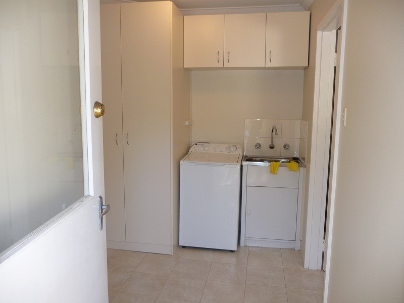 2/52 Pola Street, Dianella WA 6059