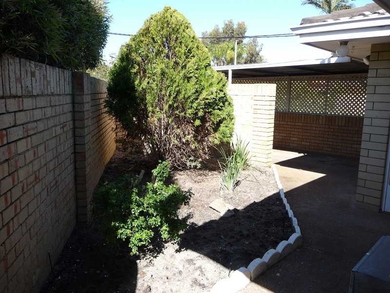 2/52 Pola Street, Dianella WA 6059