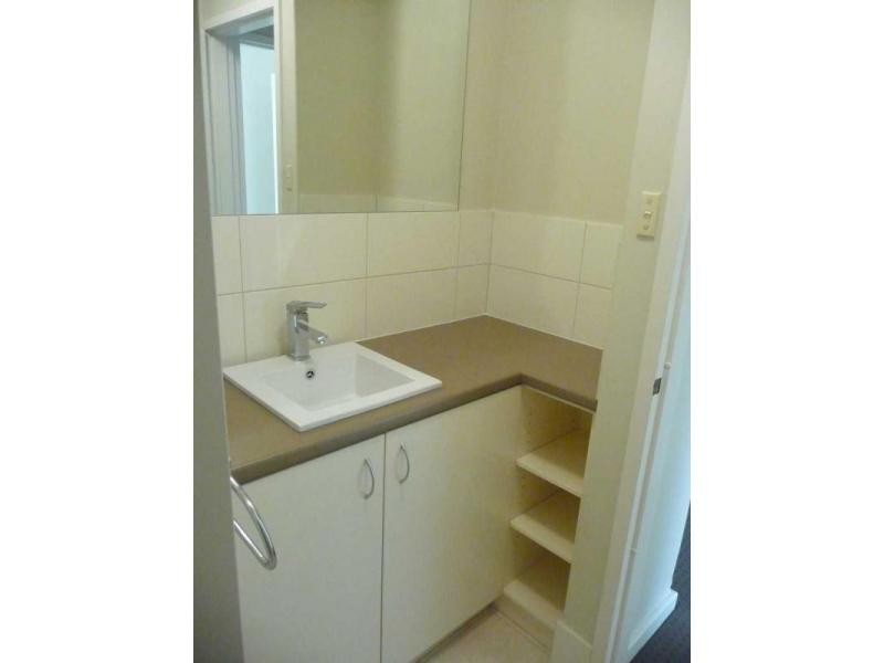 2/52 Pola Street, Dianella WA 6059