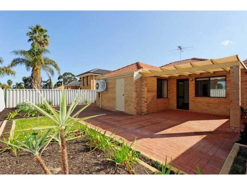 6/18 The Crescent, Redcliffe WA 6104