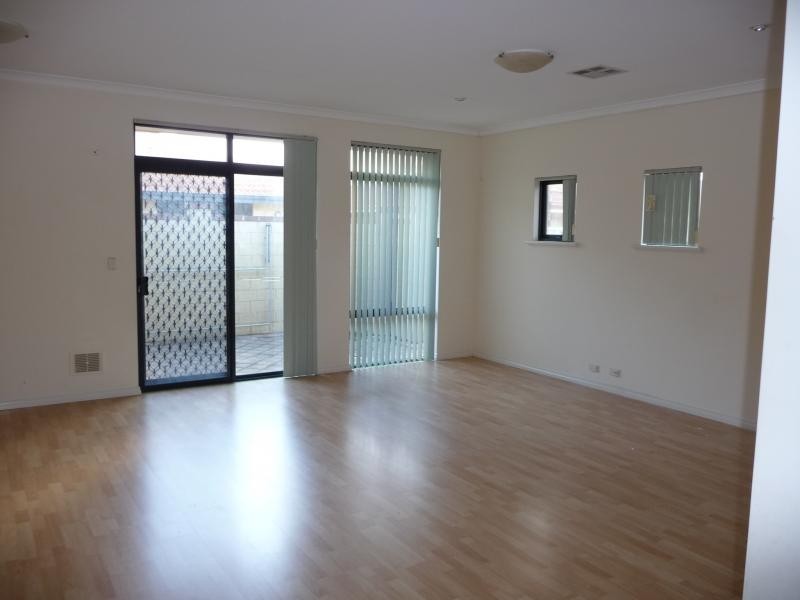 449A Light Street, Dianella WA 6059