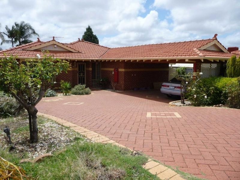 4 Hampden Close, Dianella WA 6059