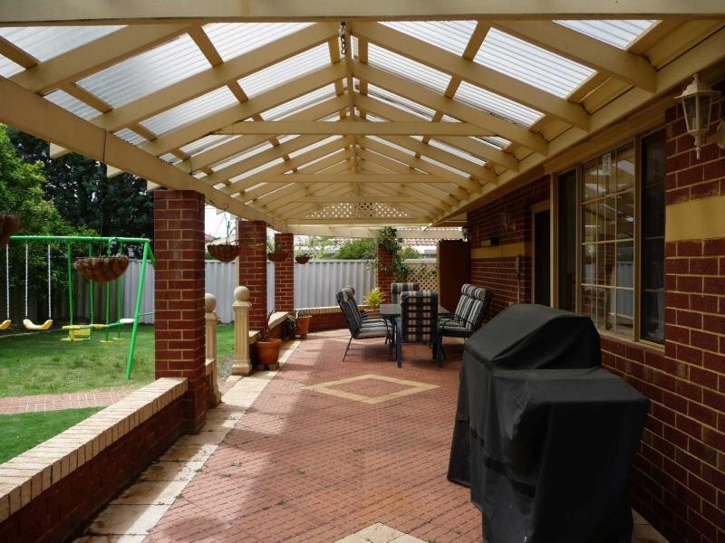 4 Hampden Close, Dianella WA 6059