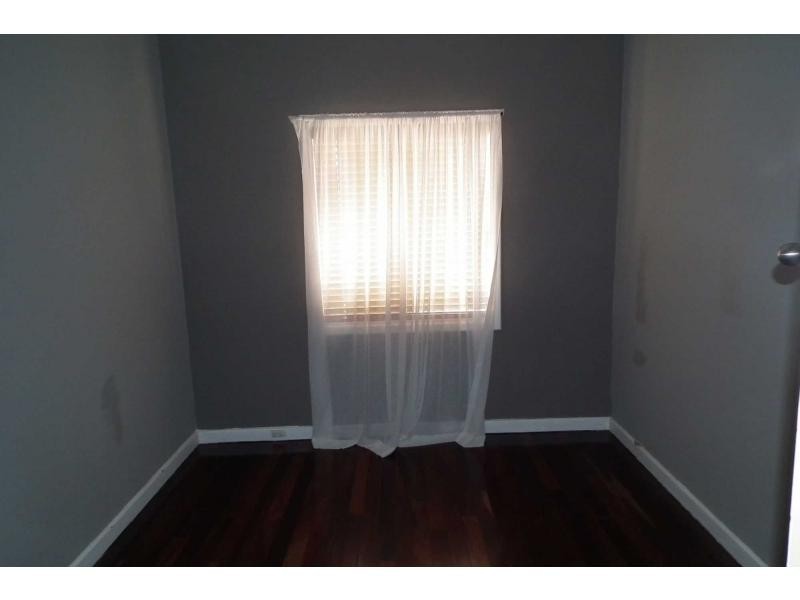 17 Towning Street, Embleton WA 6062