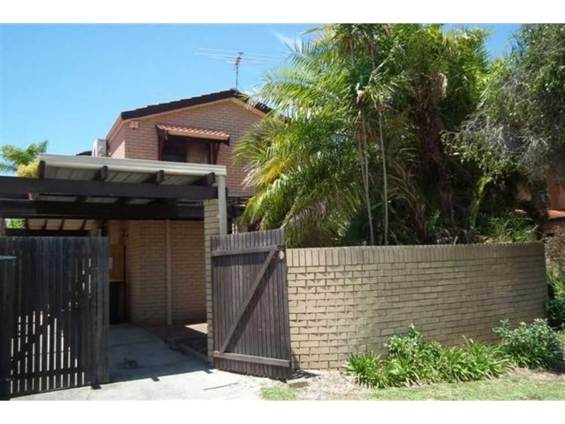 1/8 Wavertree Place, Leederville WA 6007