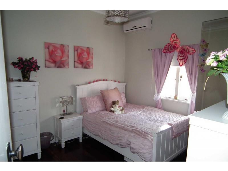 23 Chatham Road, Woodbridge WA 6056