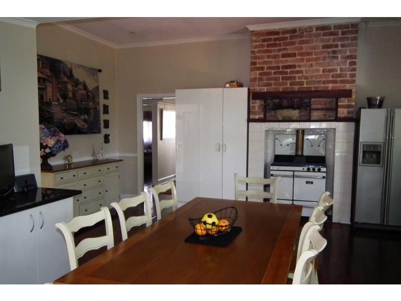 23 Chatham Road, Woodbridge WA 6056