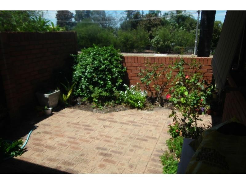 9/21 Dianella Avenue, Dianella WA 6059