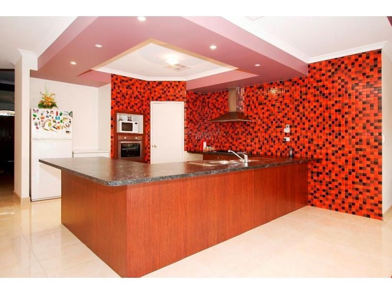 68 Wintergreene Drive, Beechboro WA 6063