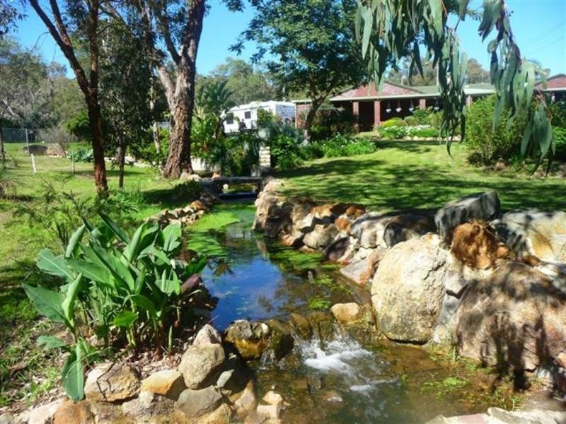15 Stirling Close, Swan View WA 6056