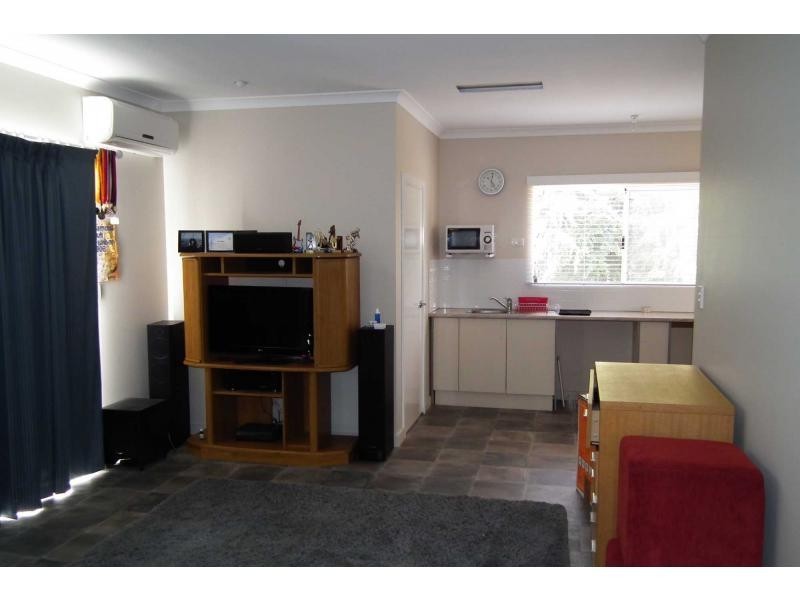 23 Chatham Road, Woodbridge WA 6056