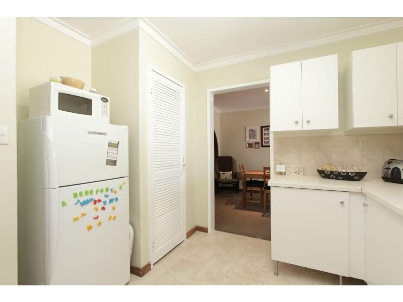 12 Girrawheen Avenue, Girrawheen WA 6064