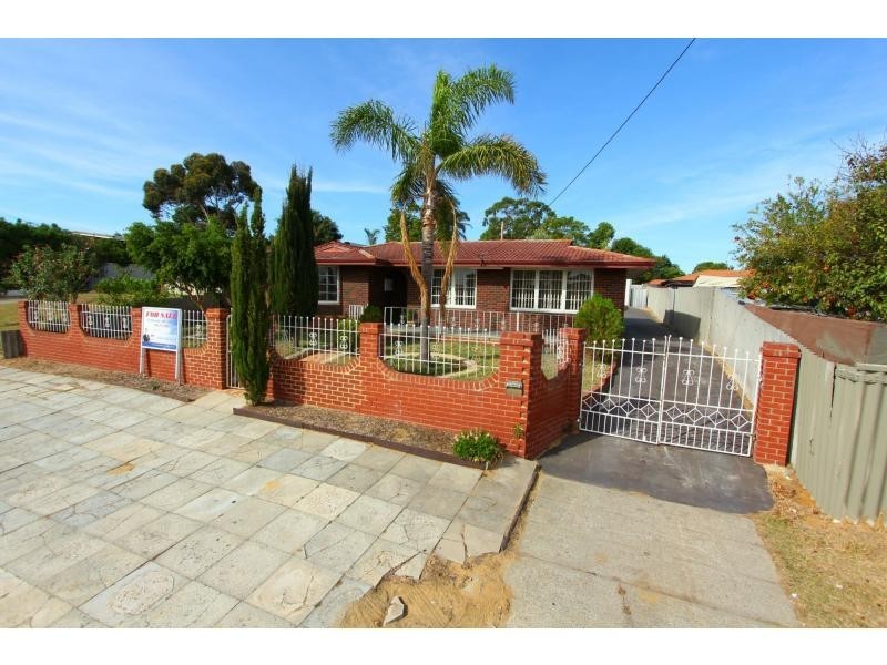 12 Girrawheen Avenue, Girrawheen WA 6064