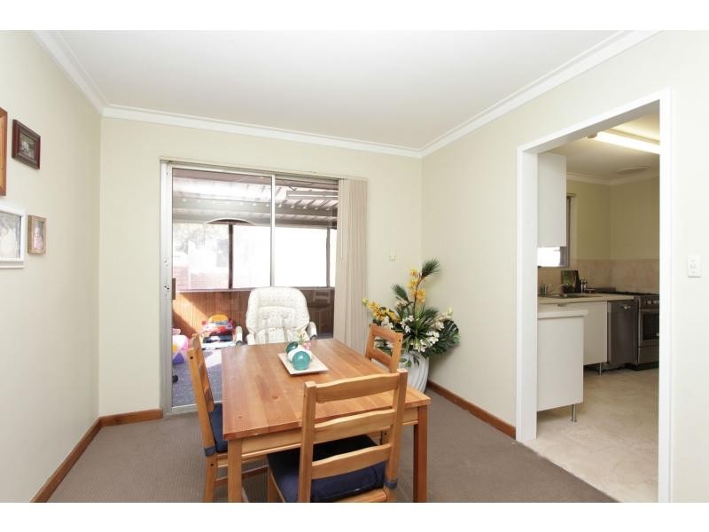 12 Girrawheen Avenue, Girrawheen WA 6064