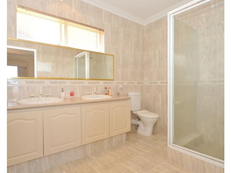 3 Buchanan Rise, Coogee WA 6166