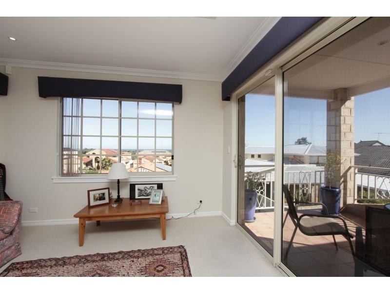 3 Buchanan Rise, Coogee WA 6166