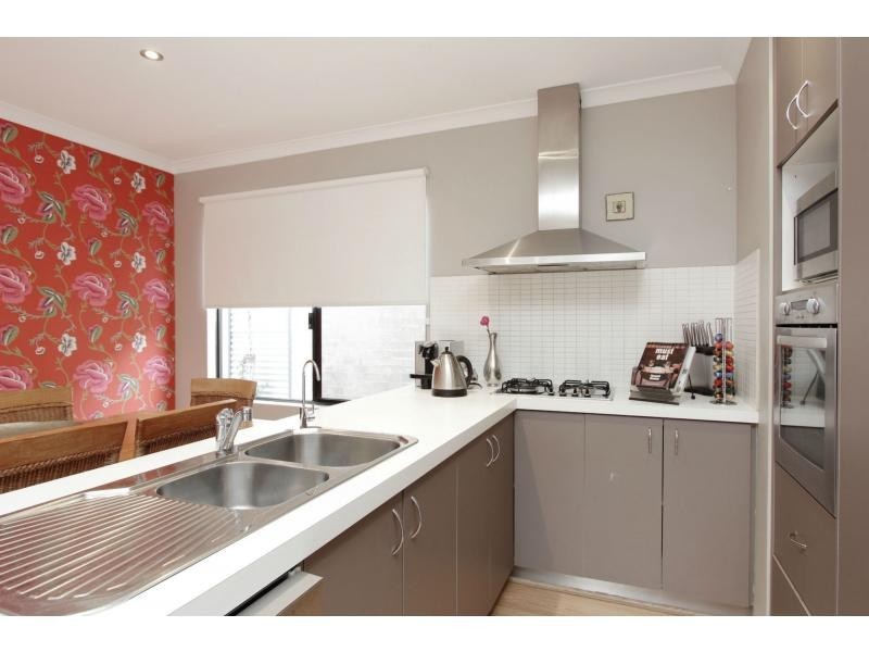 37B Delphine Avenue, Dianella WA 6059