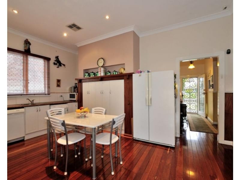 22 Grafton Road, Bayswater WA 6053