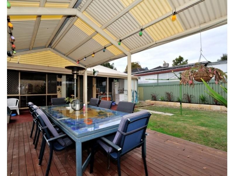 22 Grafton Road, Bayswater WA 6053