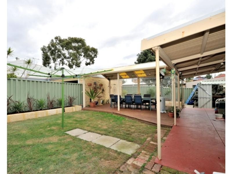 22 Grafton Road, Bayswater WA 6053