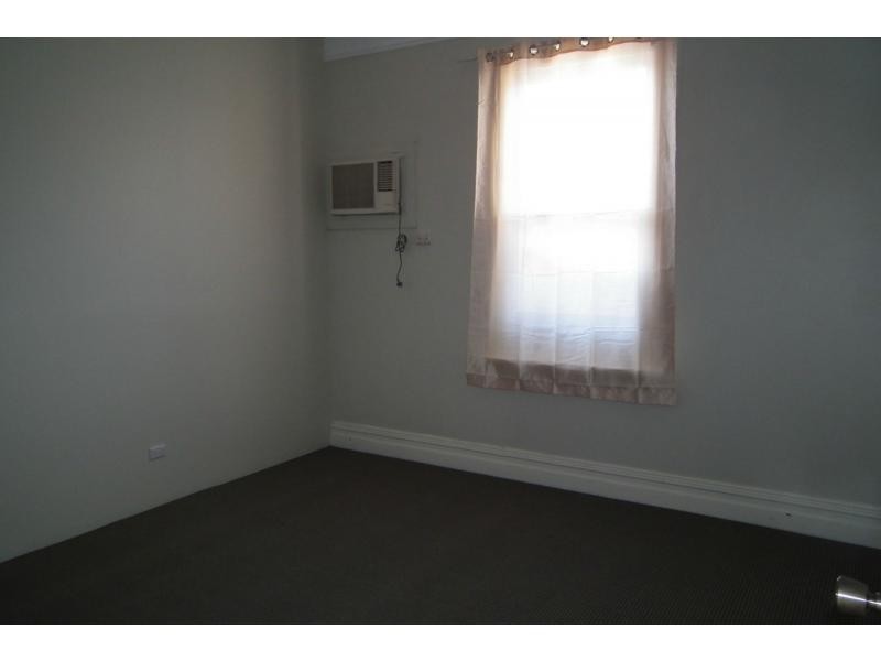 42 Fredrick Street, Midland WA 6056