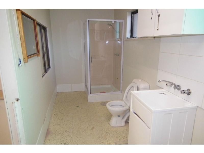 42 Fredrick Street, Midland WA 6056