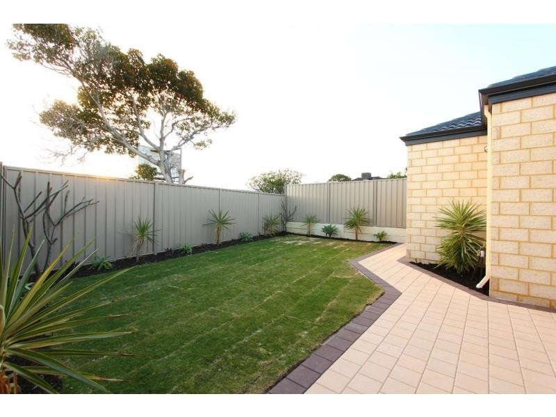 3 Jason Street, Yokine WA 6060