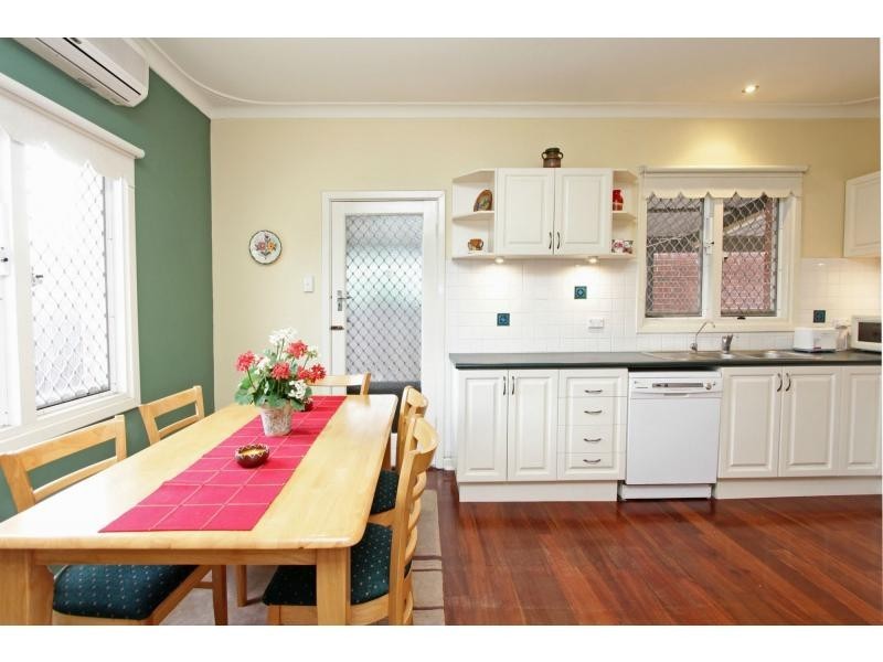 3 Kobelke Street, Dianella WA 6059