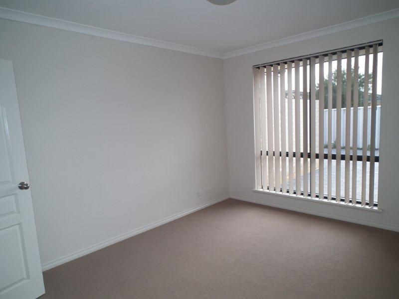 8b Bathurst Street, Dianella WA 6059