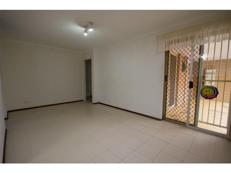 30 Hibiscus Drive, Forrestfield WA 6058