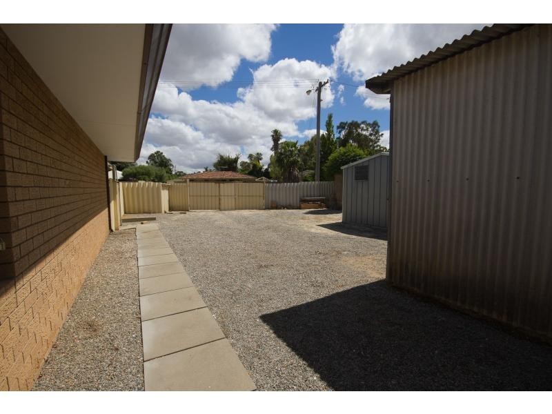 30 Hibiscus Drive, Forrestfield WA 6058